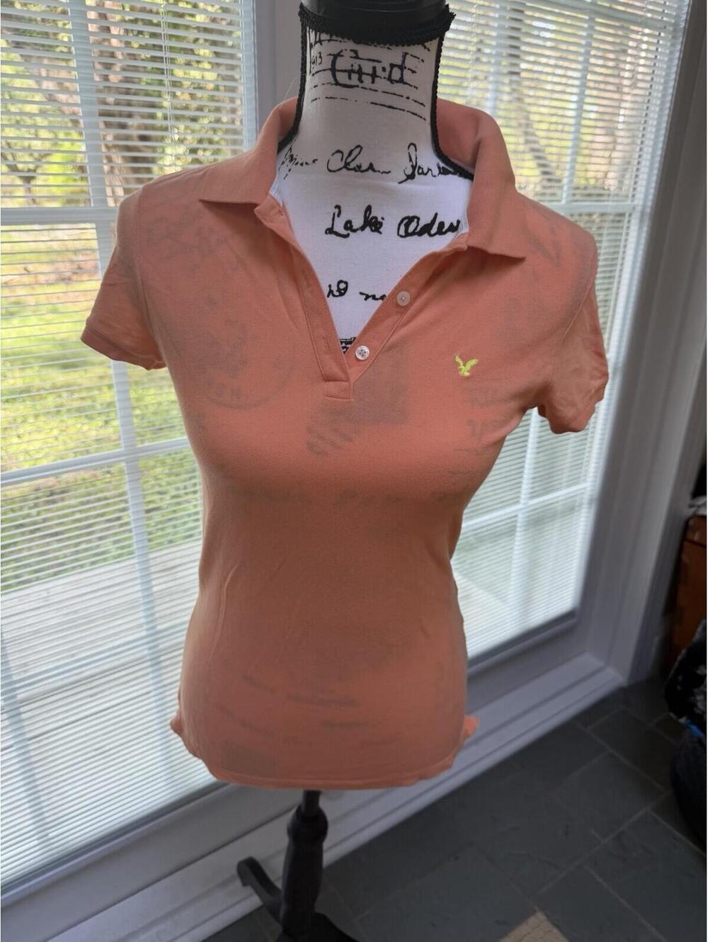 American Eagle Mango Polo Shirt. Size S. Excellent Condition